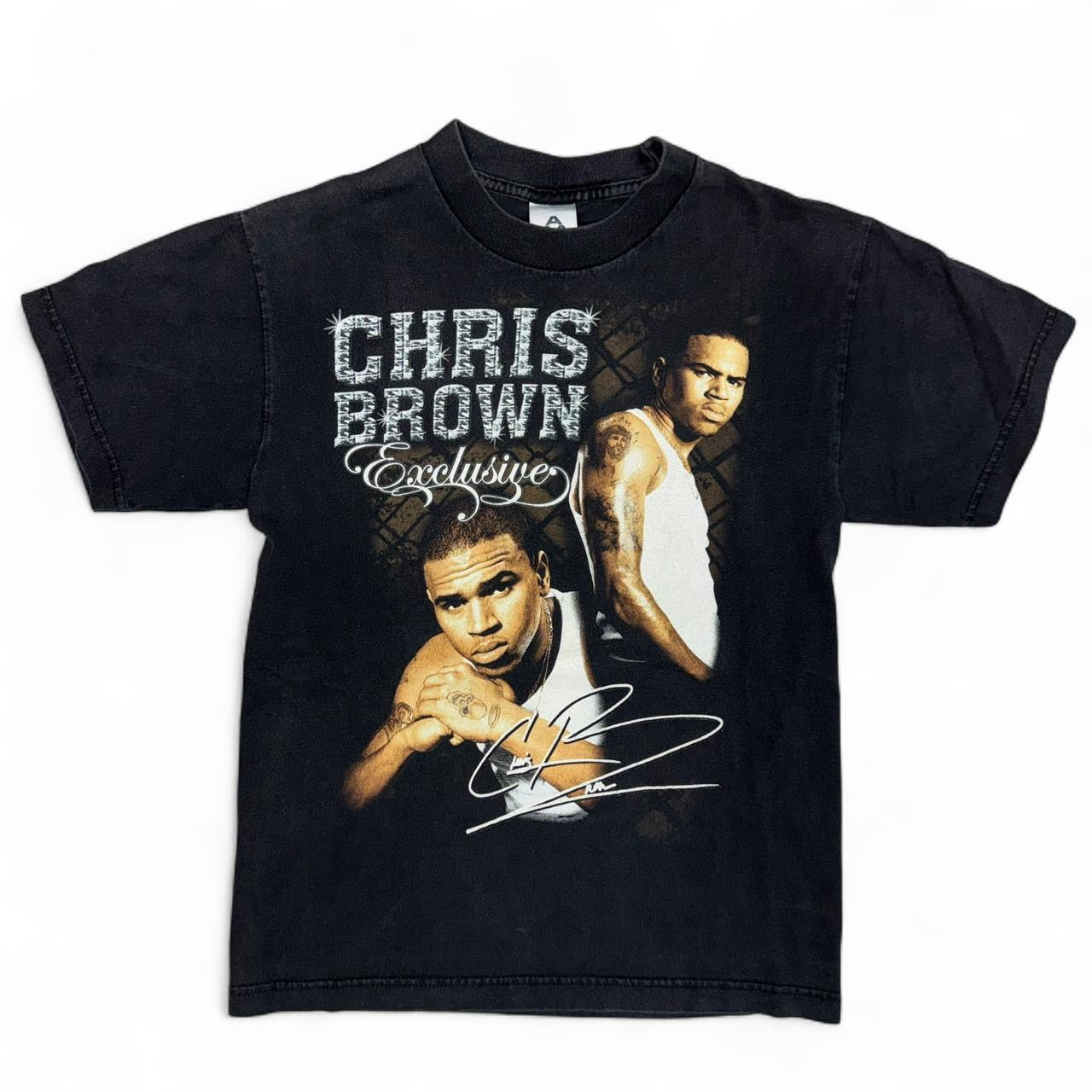 CHRIS BROWN EXCLUSIVE TOUR vintage Y2K RAP Tshirt Size  S