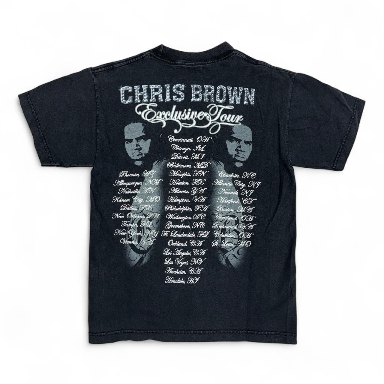 CHRIS BROWN EXCLUSIVE TOUR vintage Y2K RAP Tshirt Size  S