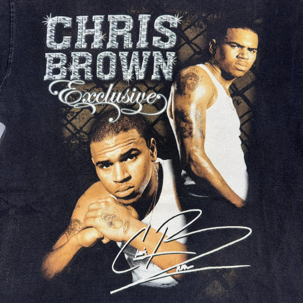 CHRIS BROWN EXCLUSIVE TOUR vintage Y2K RAP Tshirt Size  S